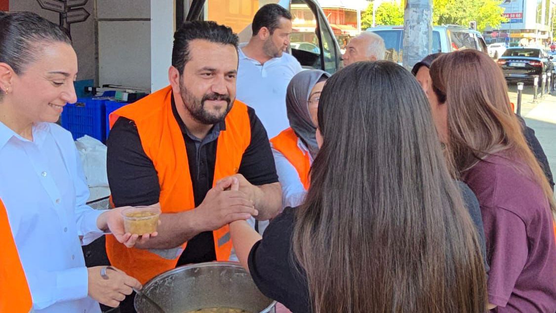Başkan Göksoy, Atalar Mahallesi'ndeki Aşure Günü Programına Katıldı
