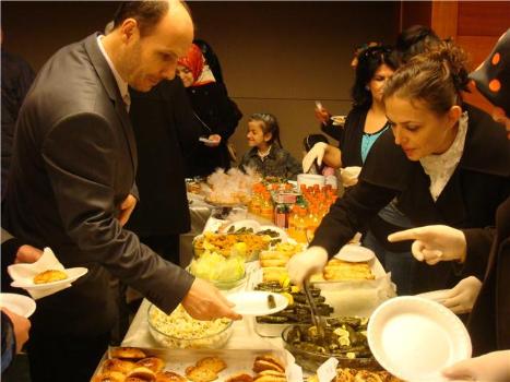 KADIN KOLLARIMIZ GIDA KERMESİ DÜZENLEDİ